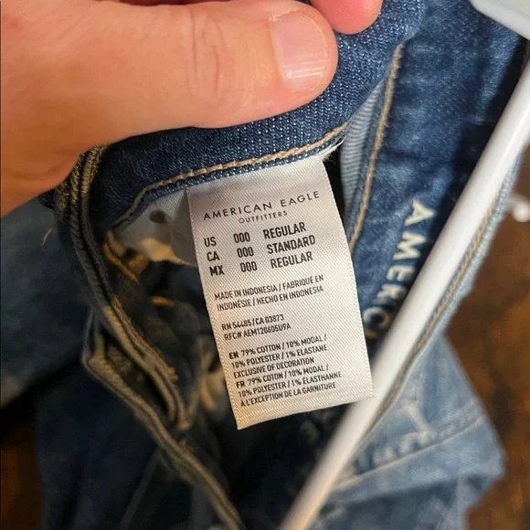 American Eagle Outfitters Women's Ripped Blue Skinny Jeans - Picture 3 of 8